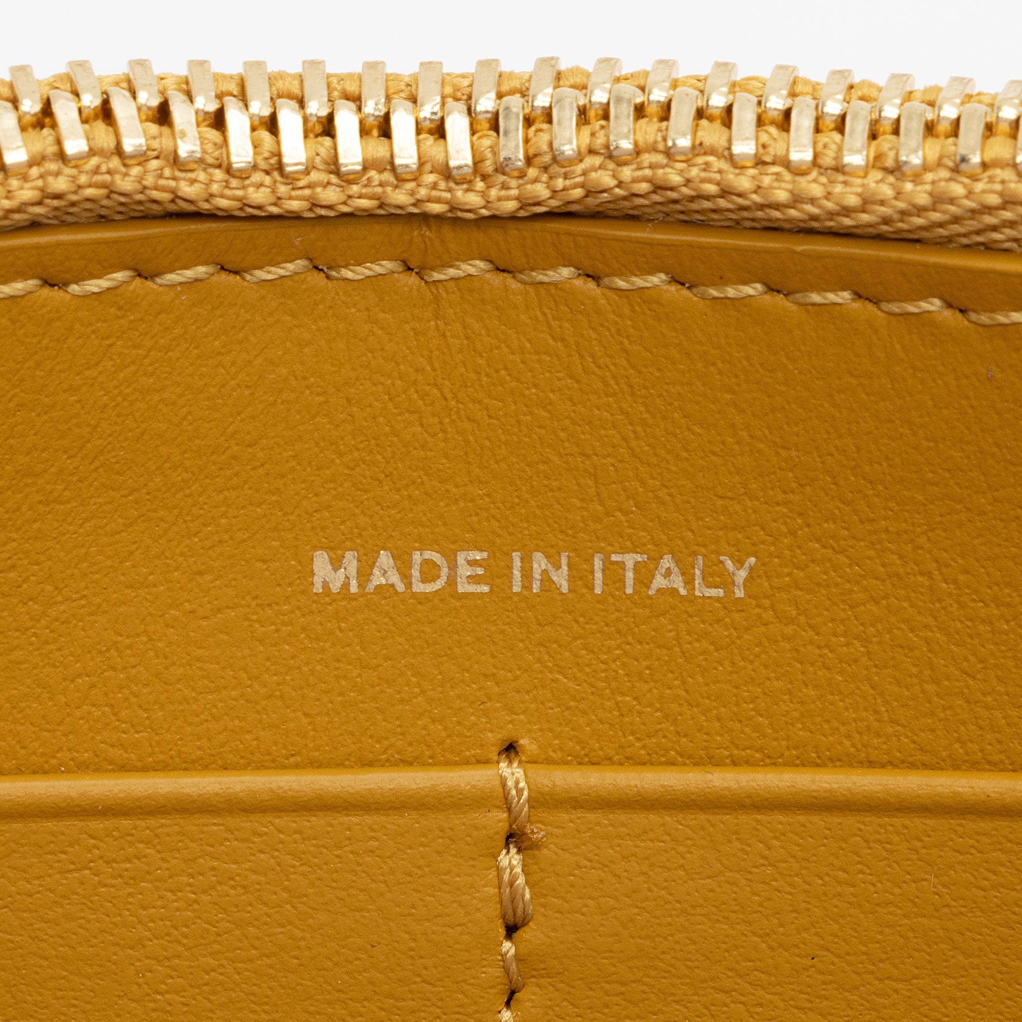 Burberry Leather Hazelmere Wallet on Strap