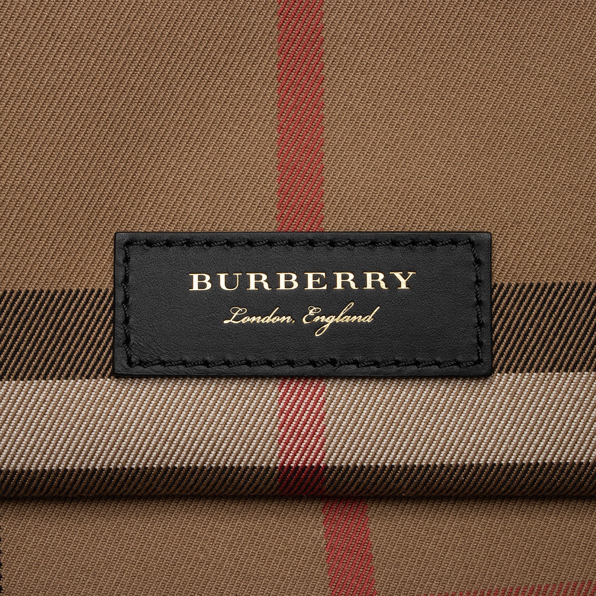 Burberry Leather Honeybrook Derby Medium Tote (SHF-eUcGSe)