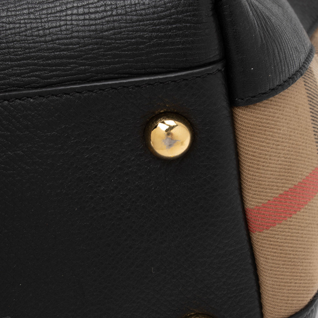 Burberry Leather House Check Derby Welburn Small Tote (SHF-qJKDyZ)