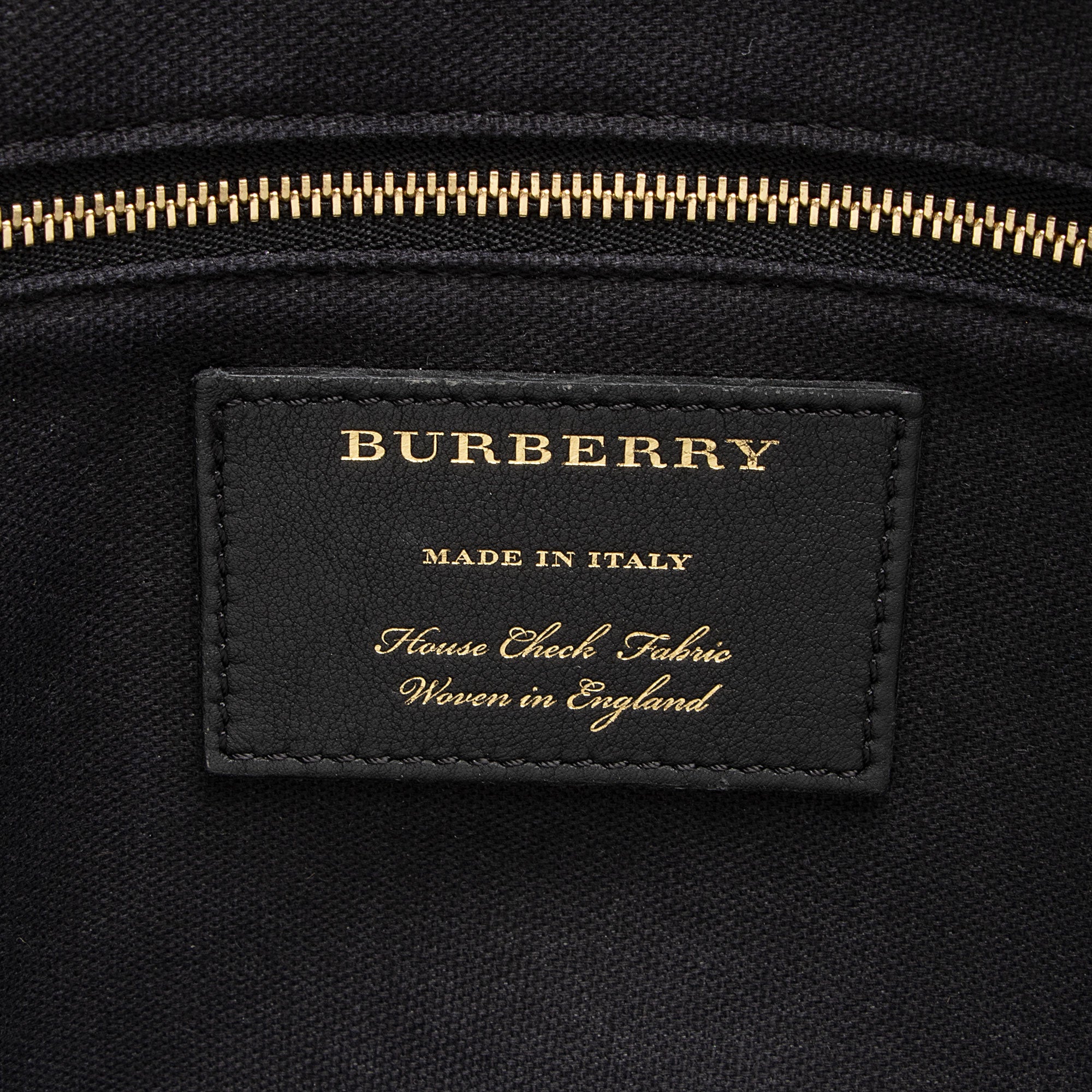 Burberry Leather House Check Derby Welburn Small Tote (SHF-qJKDyZ)