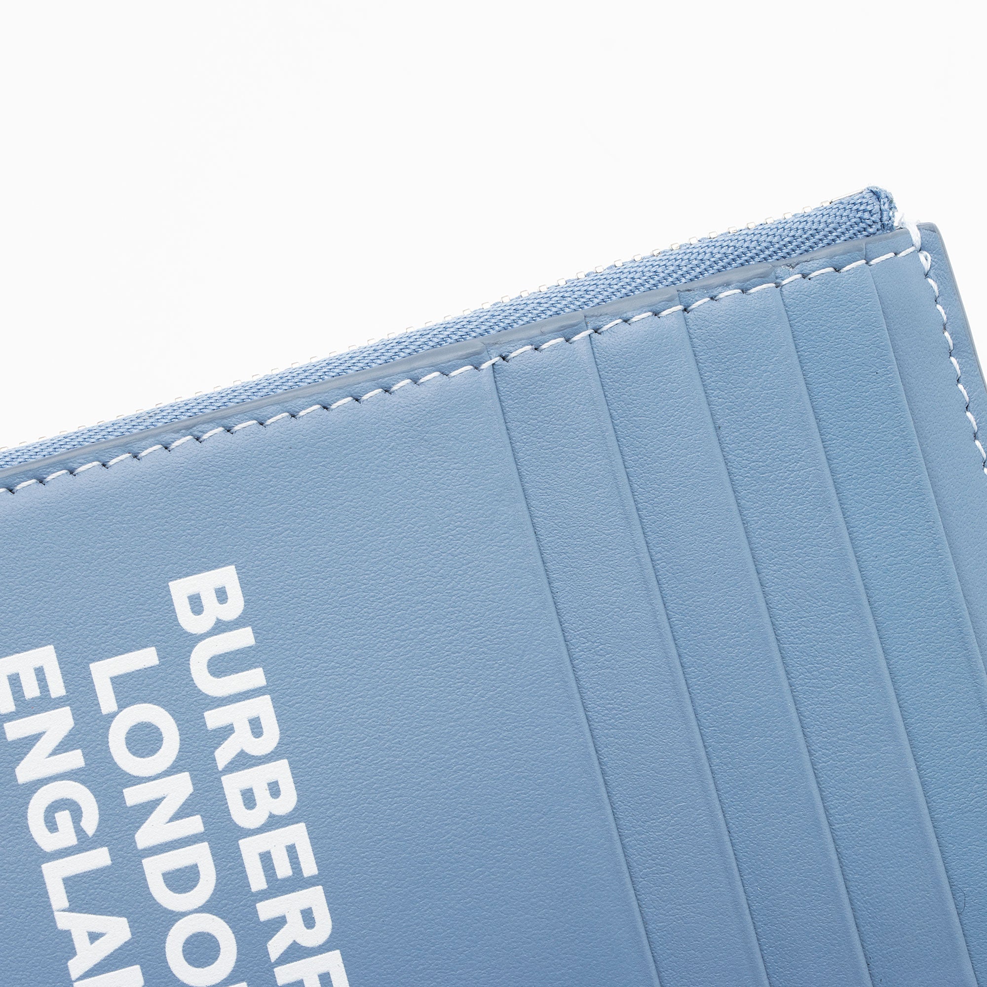 Burberry Leather Logo Alwyn Zip Card Case