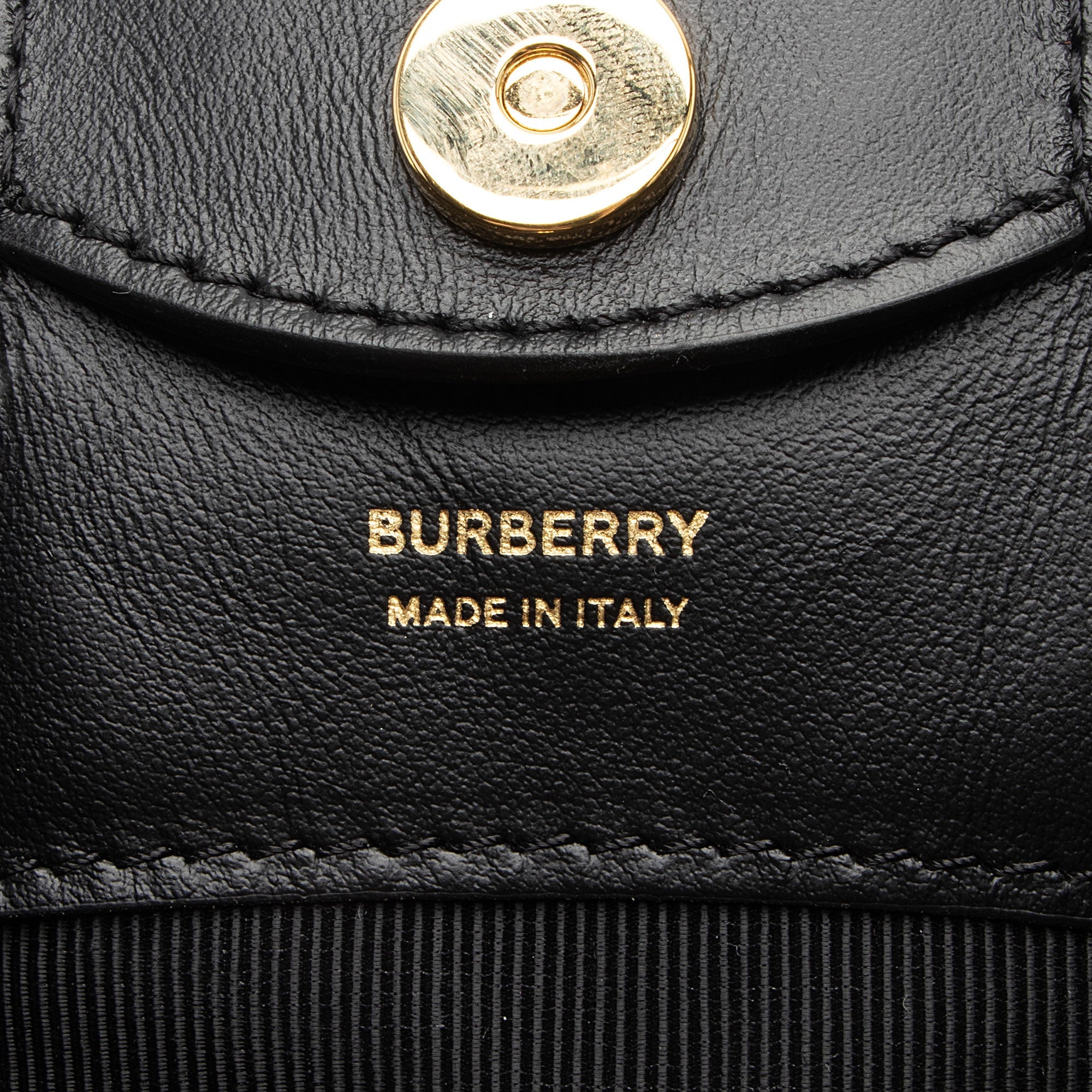 Burberry Leather Peony Drawstring Bucket Bag (SHF-2xjaxp)