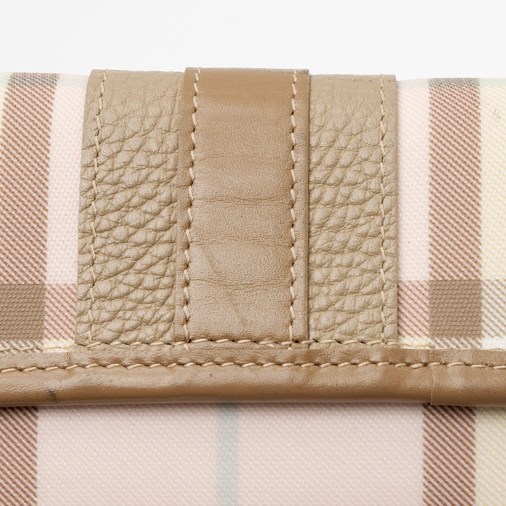 Burberry Nova Check Candy Shoulder Bag (SHF-uRG8qb)