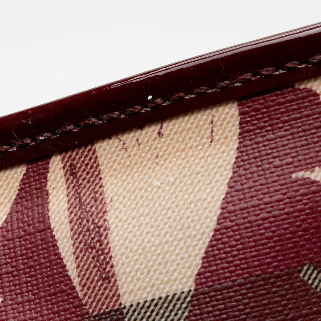 Burberry Nova Check Painted Hearts Tote (SHF-8ExxqA)