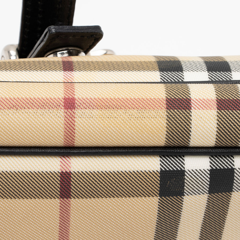 Burberry Nova Check Baguette Shoulder Bag (SHF-OeZL9i)