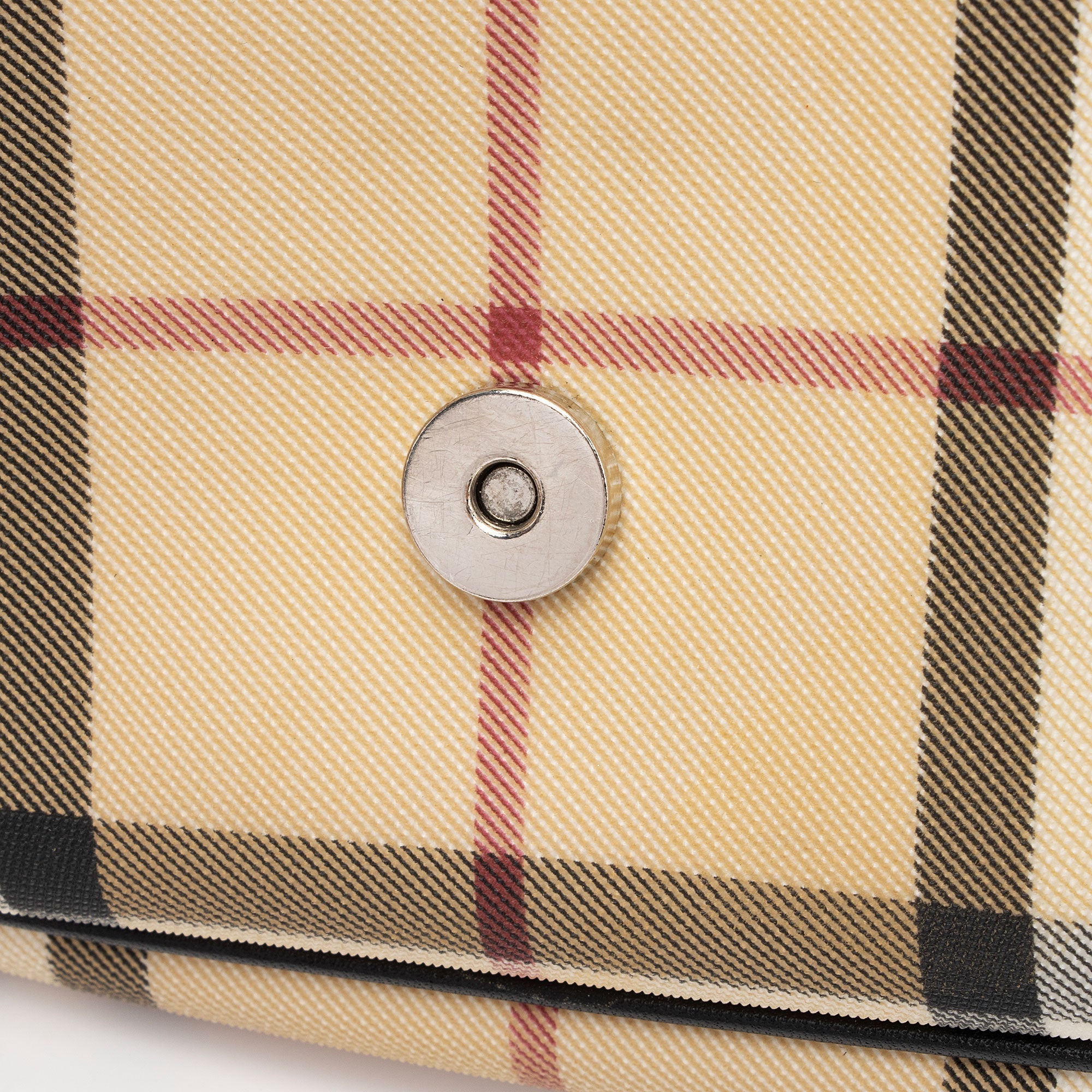Burberry Nova Check Baguette Shoulder Bag (SHF-OeZL9i)