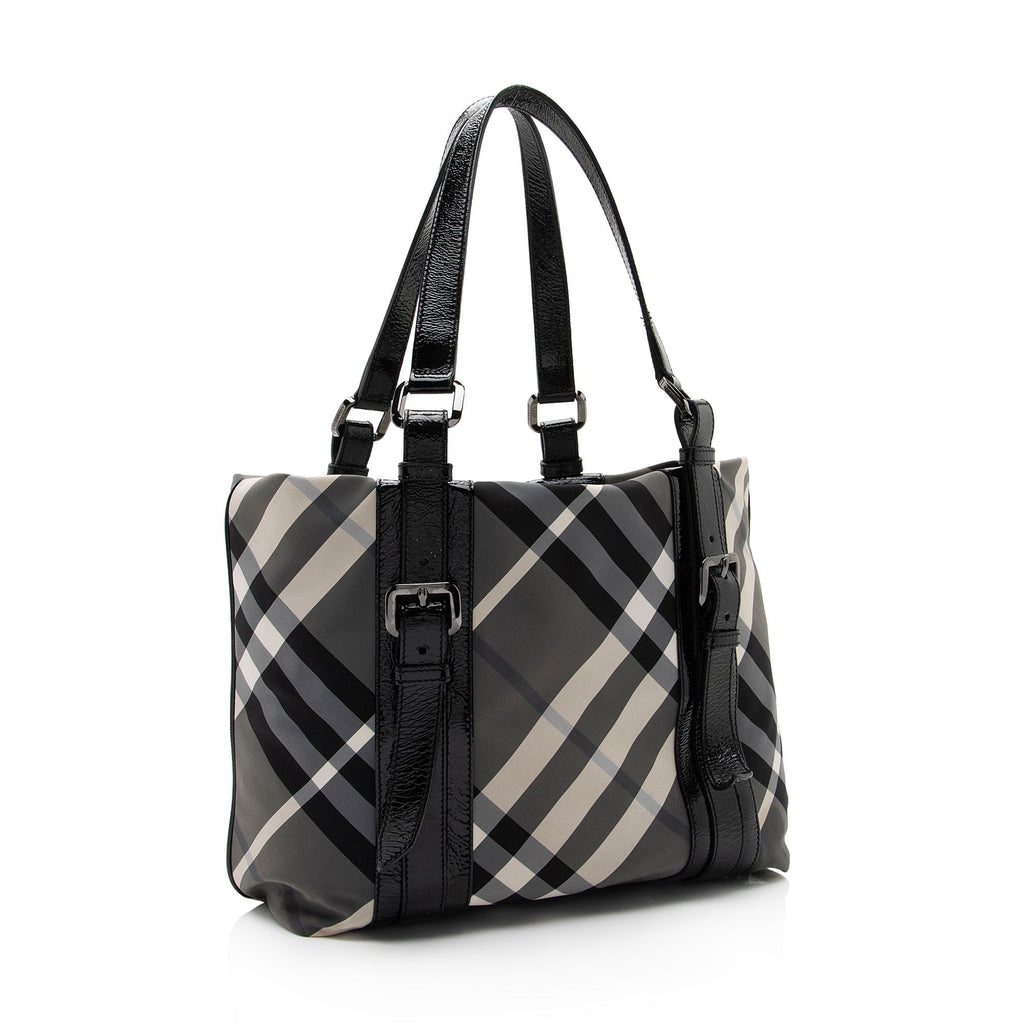 Burberry Nylon Beat Check Lowry Medium Tote (SHF-I5tUwx)