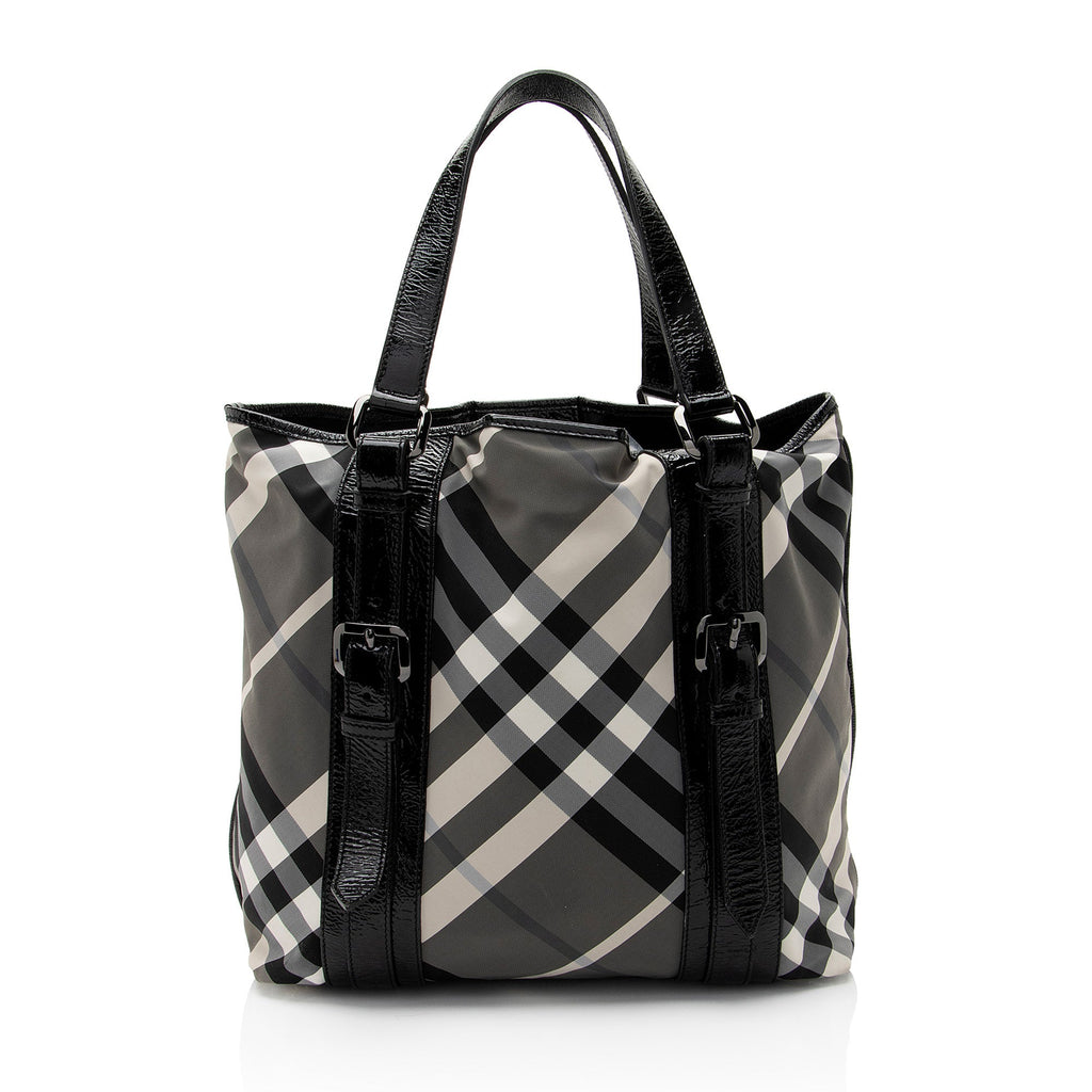 Burberry Nylon Beat Check Victoria Large Tote (SHF-Ll7sNt)