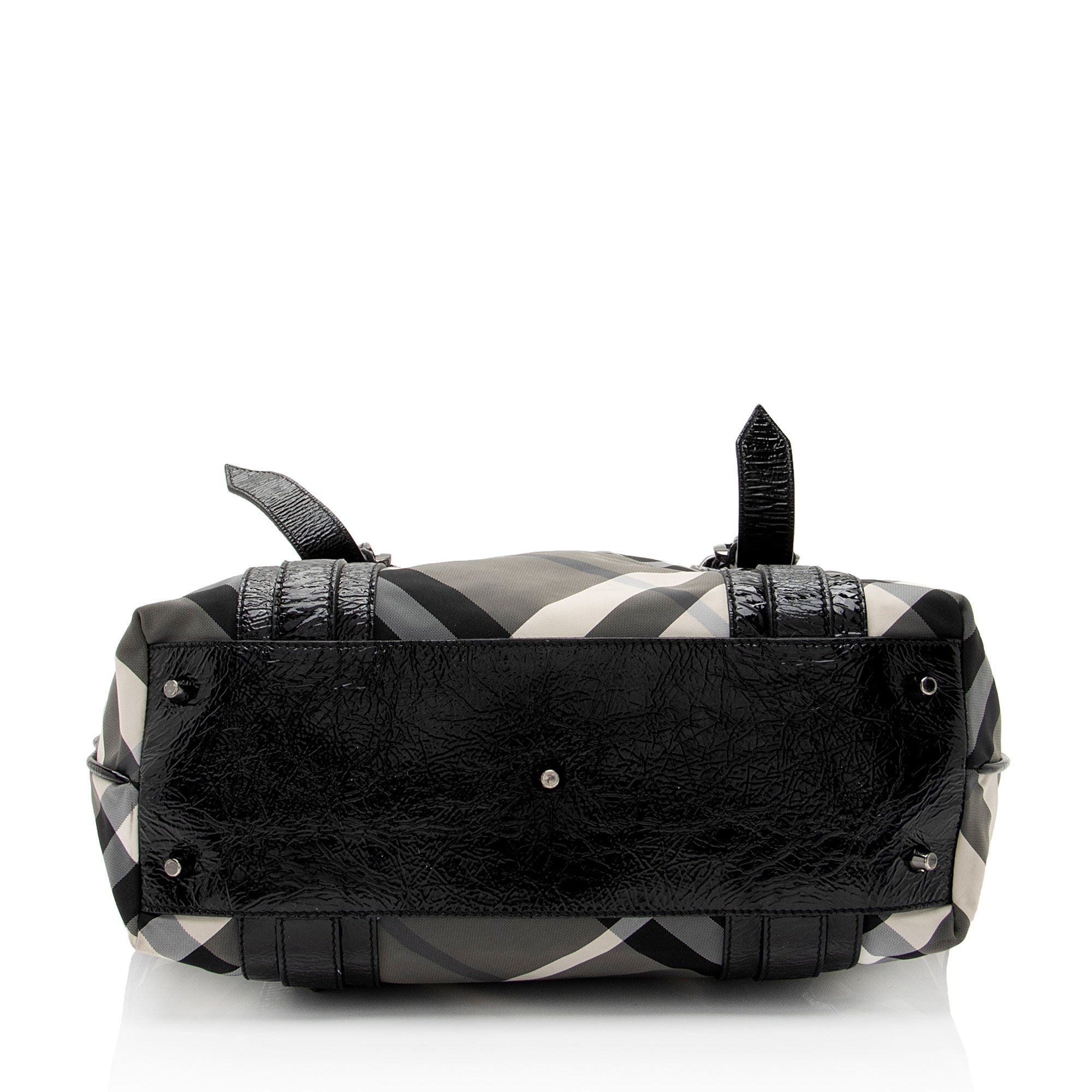 Burberry Nylon Beat Check Victoria Large Tote (SHF-Ll7sNt)