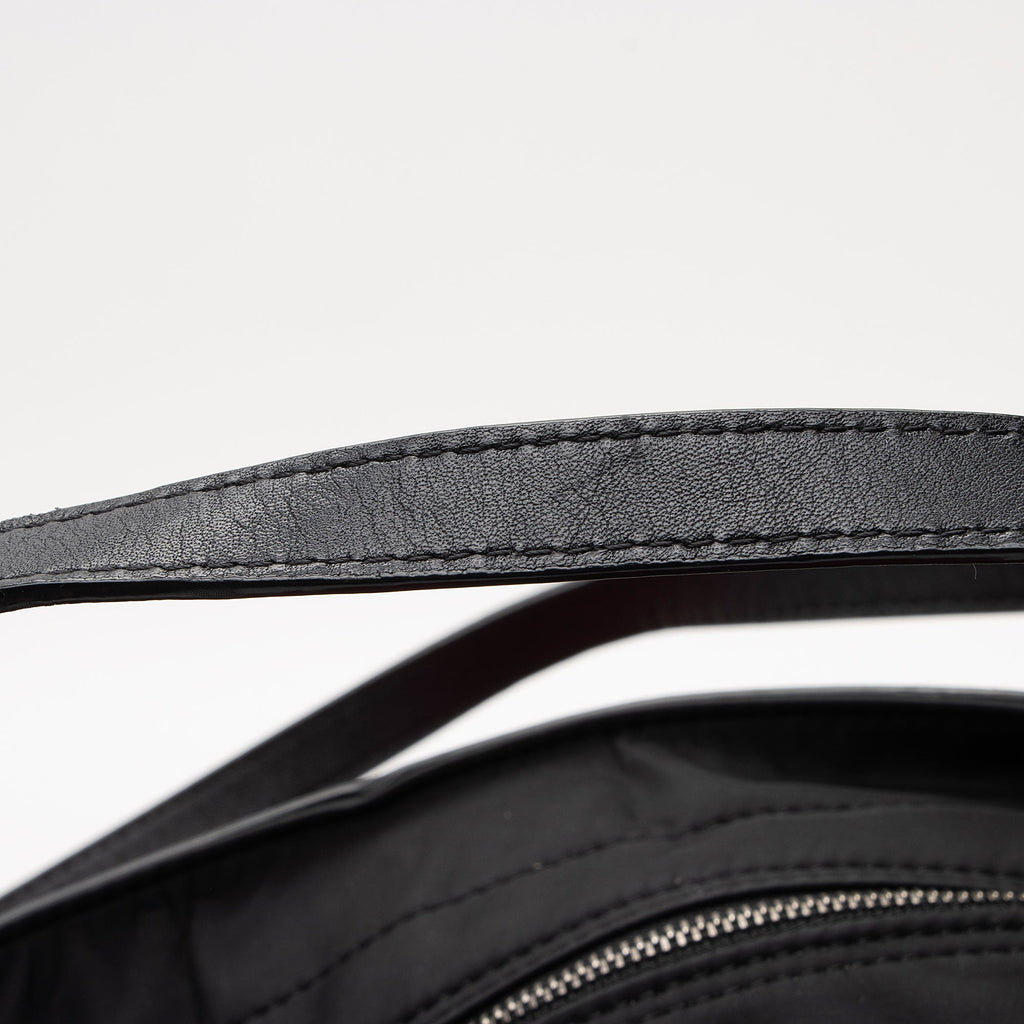 Burberry Nylon Buckleigh Packable Small Tote (SHF-FDpcAm)