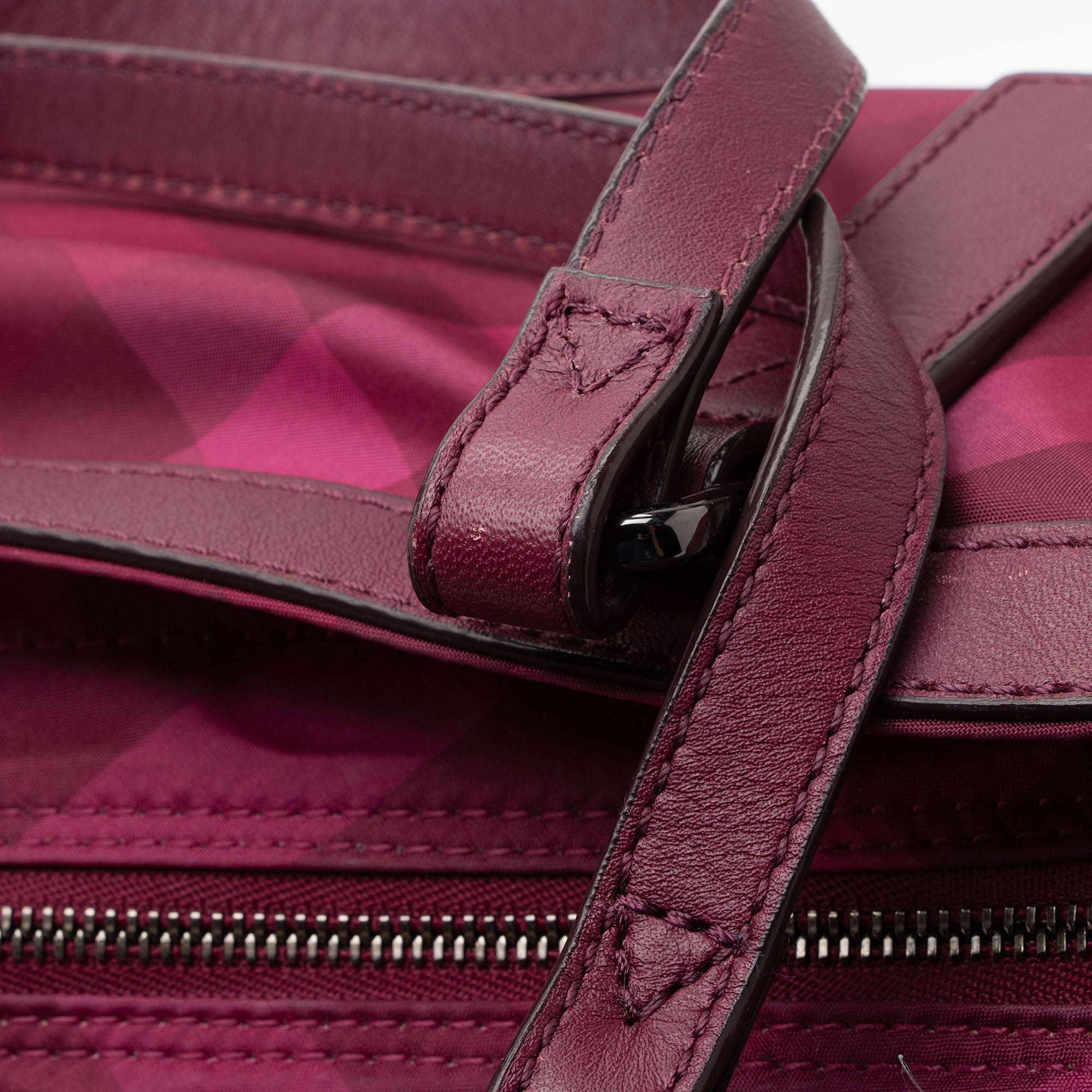 Burberry Nylon Check Buckleigh Packable Small Tote (SHF-ibEbJ7)