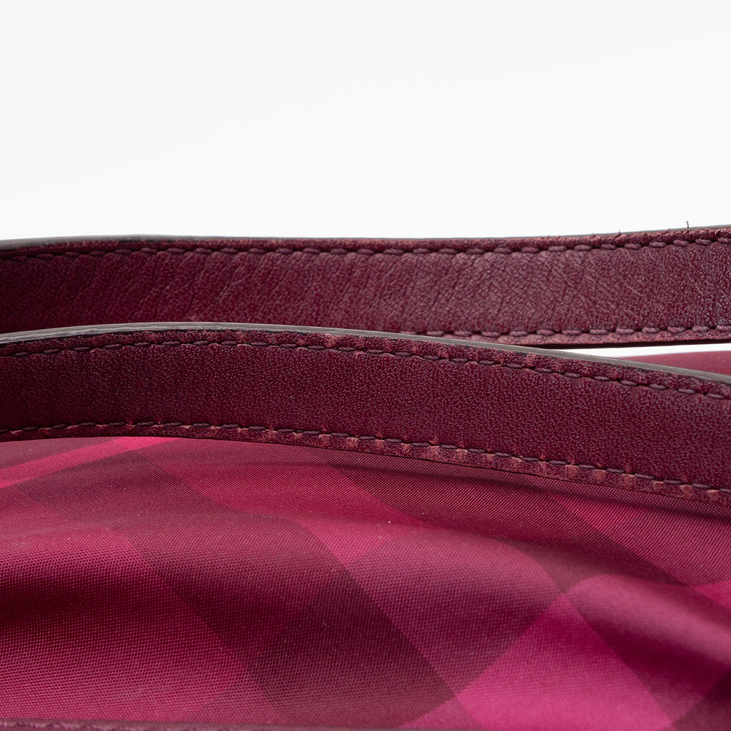 Burberry Nylon Check Buckleigh Packable Small Tote (SHF-ibEbJ7)