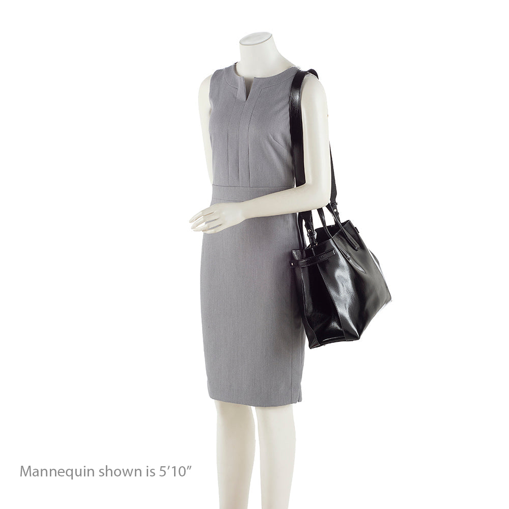 Burberry Patent Soft Calfskin Banner Small Tote (SHF-19715)