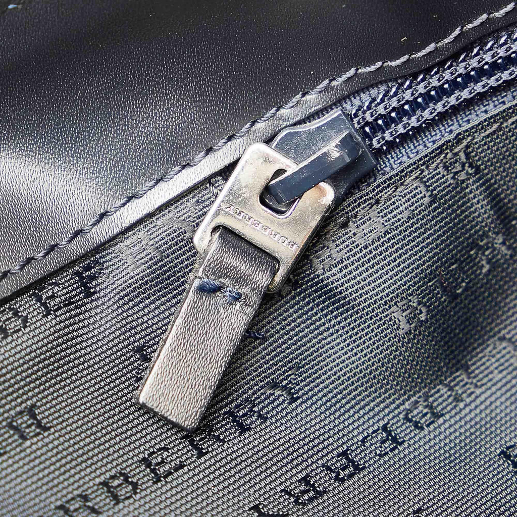 Burberry Plaid Tote Bag (SHG-21351)