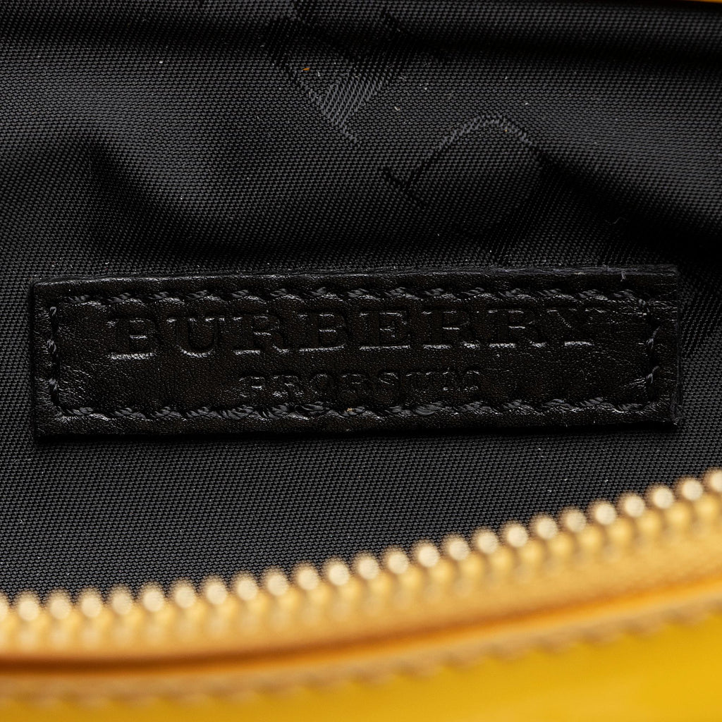 Burberry Prorsum Patent Leather Clutch (SHF-23361)