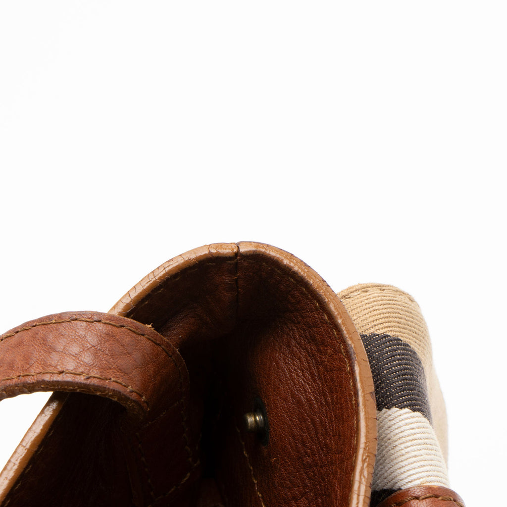 Burberry House Check Cinda Pocket Shoulder Bag (SHF-reuT4B)