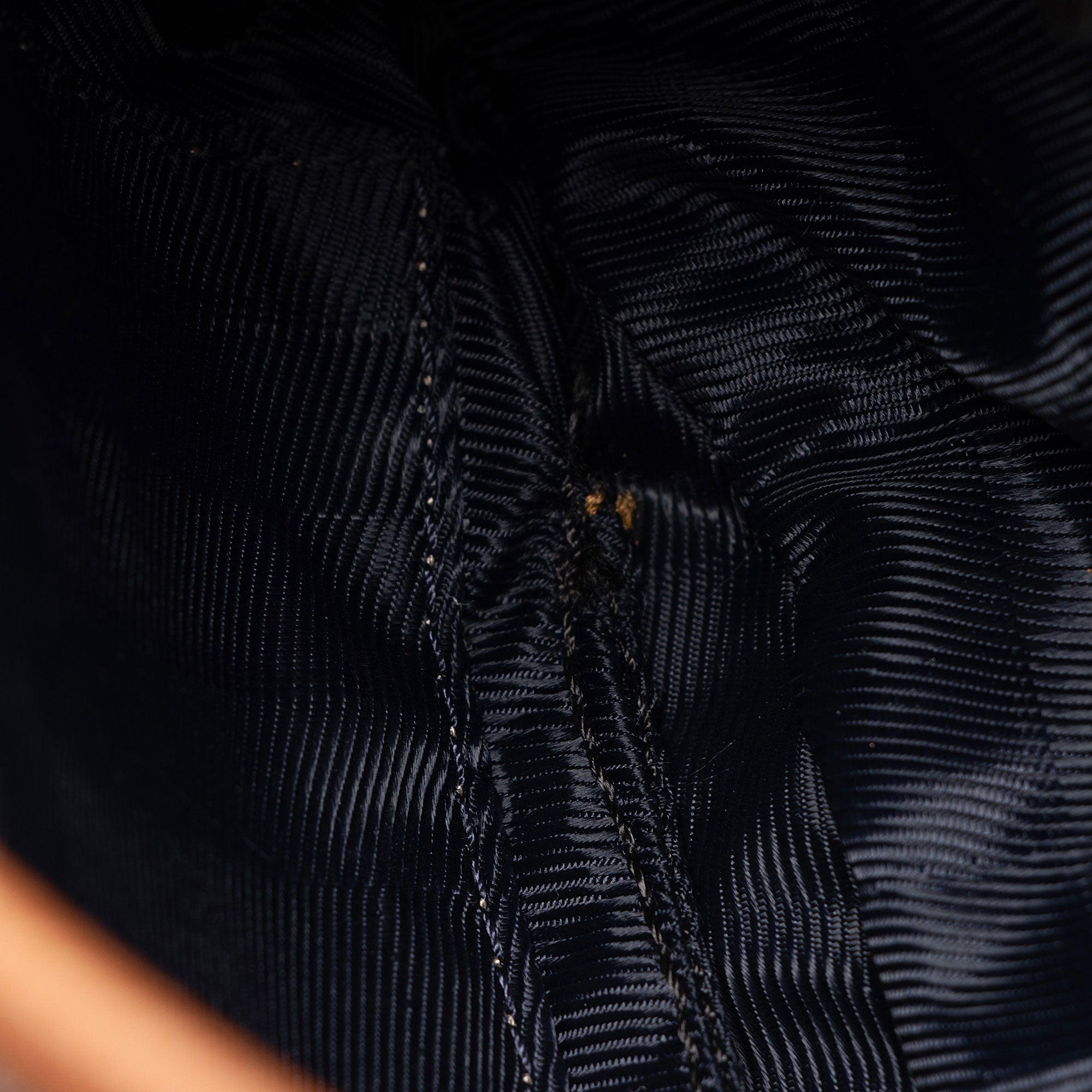 Burberry Quilted Denim Brooke Hobo (SHF-WPD1Mt)