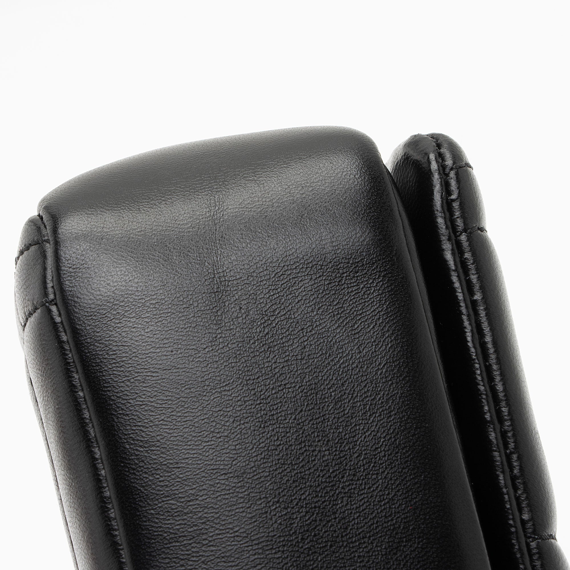 Burberry Quilted Lambskin TB Lola Chain Small Crossbody Bag (SHF-MfRHJB)
