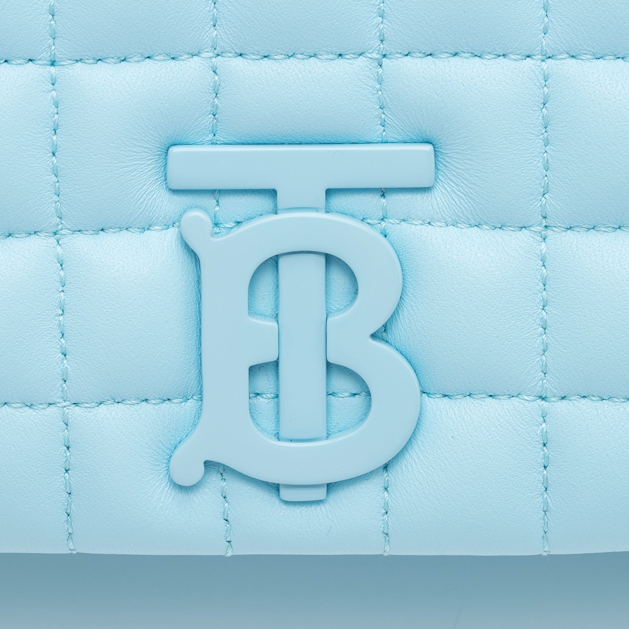Burberry Quilted Lambskin TB Lola Chain Small Crossbody (SHF-3UeWo9)