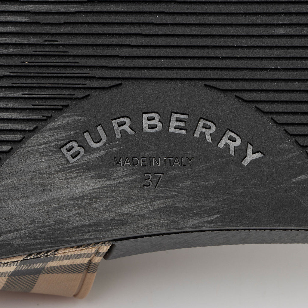 Burberry Rubber Vintage Check Slides - Size 7 / 37