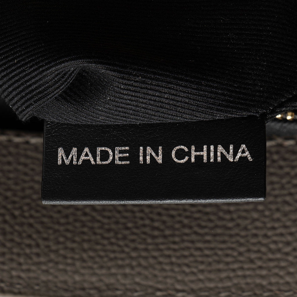 Burberry Vintage Check Leather Banner Medium Tote (SHF-JOQruW)