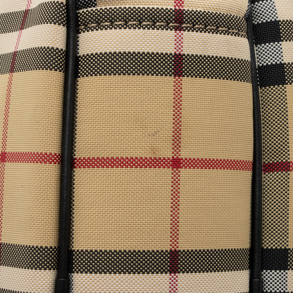 Burberry Vintage Check Paddy Crossbody (SHF-YtgPz5)