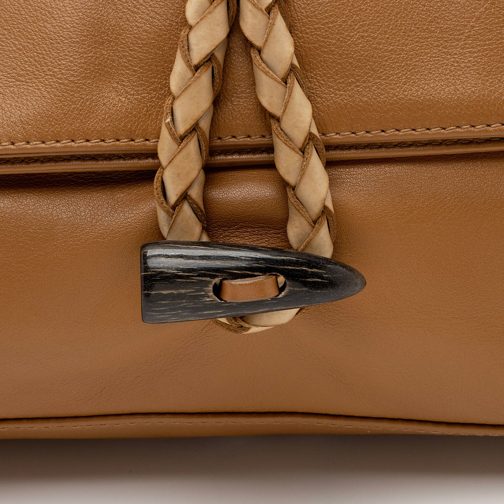 Burberry Leather Horn Toggle Shoulder Bag (SHF-9sEUeO)