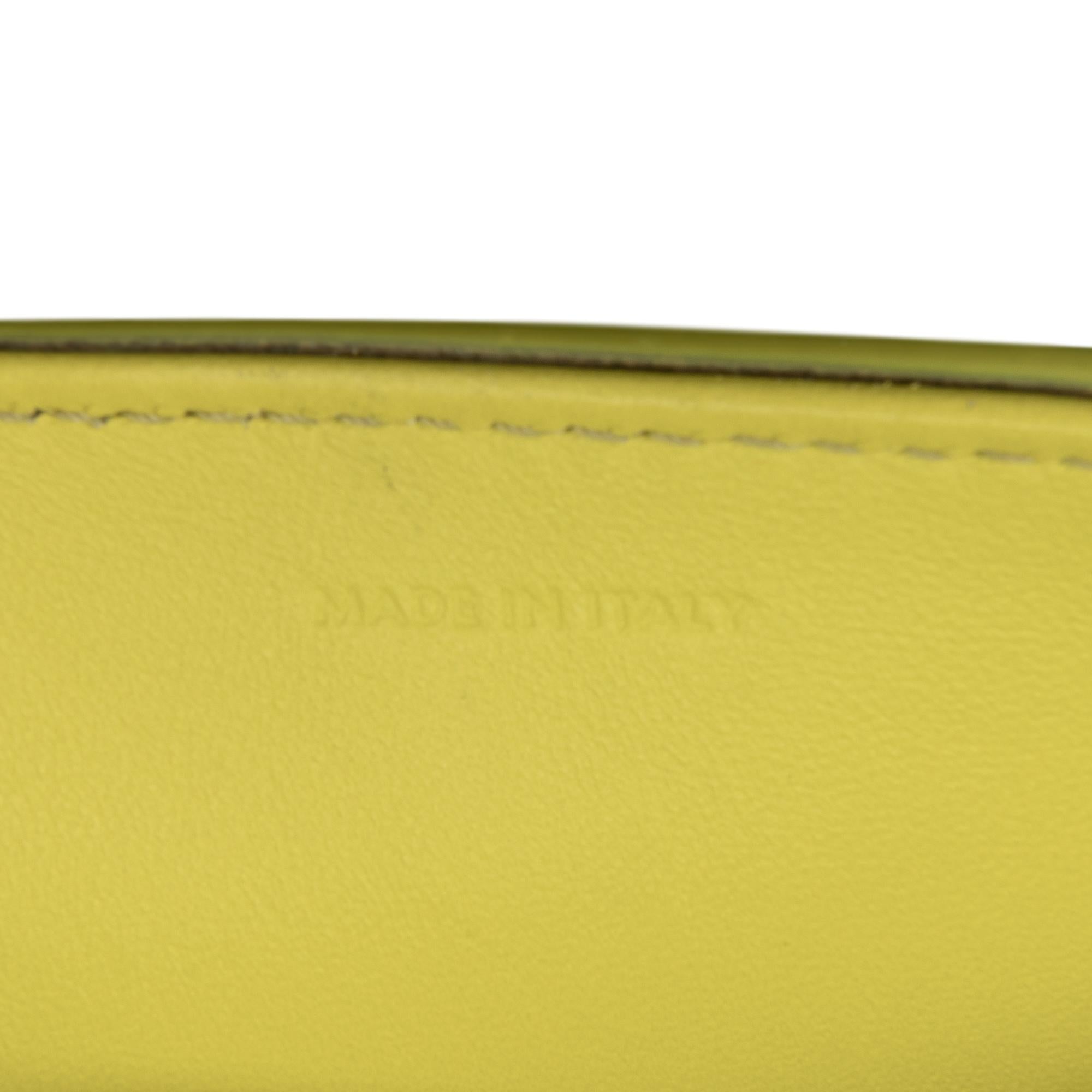 Celine Cuir Triomphe Chain Shoulder Bag (SHG-Ju5A2h)