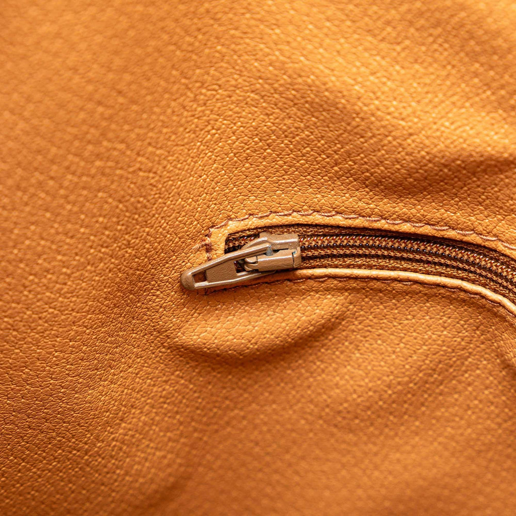 Celine Macadam Bucket Bag (SHG-cii7y1)