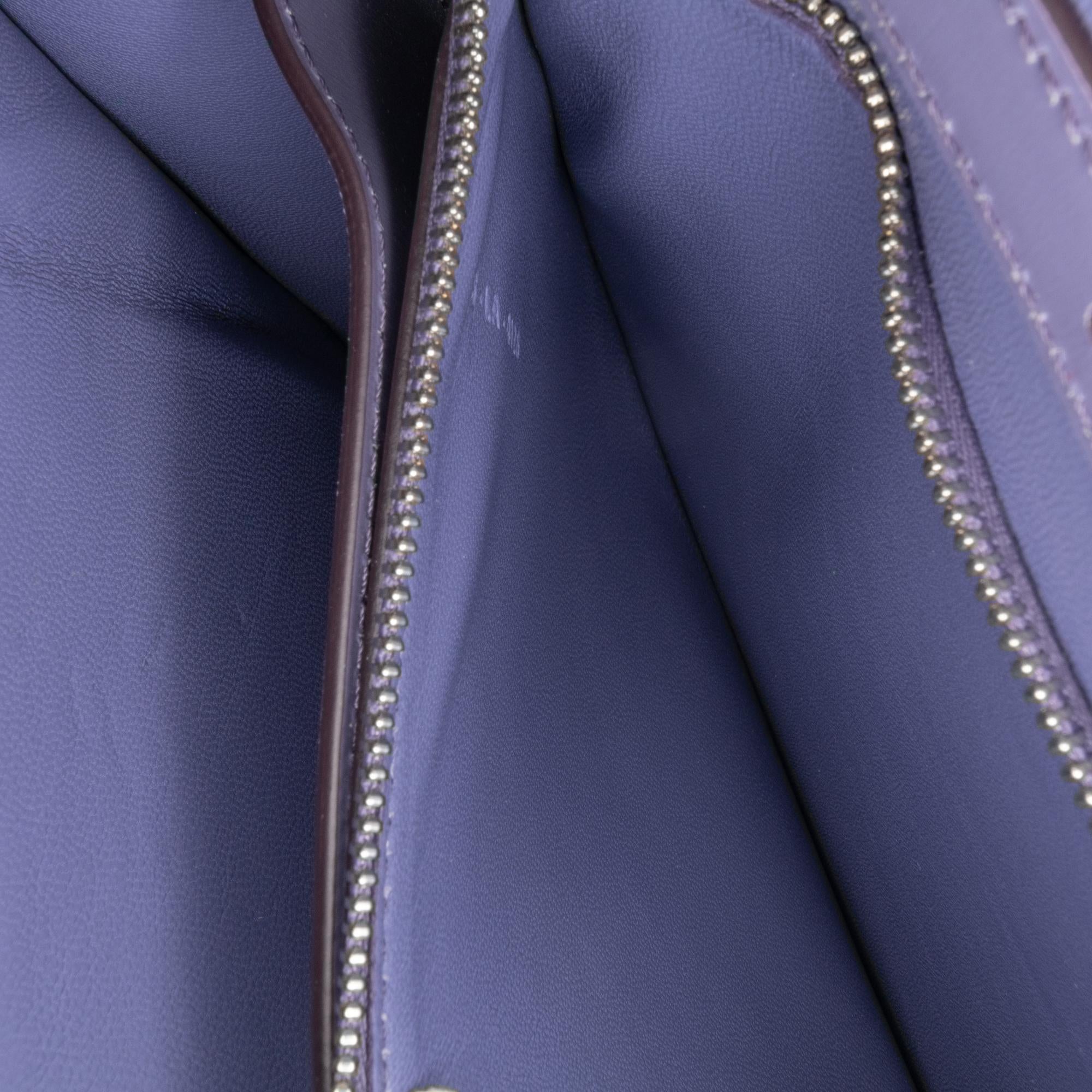Celine Medium Calfskin Classic Box (SHG-8Gm4iW)