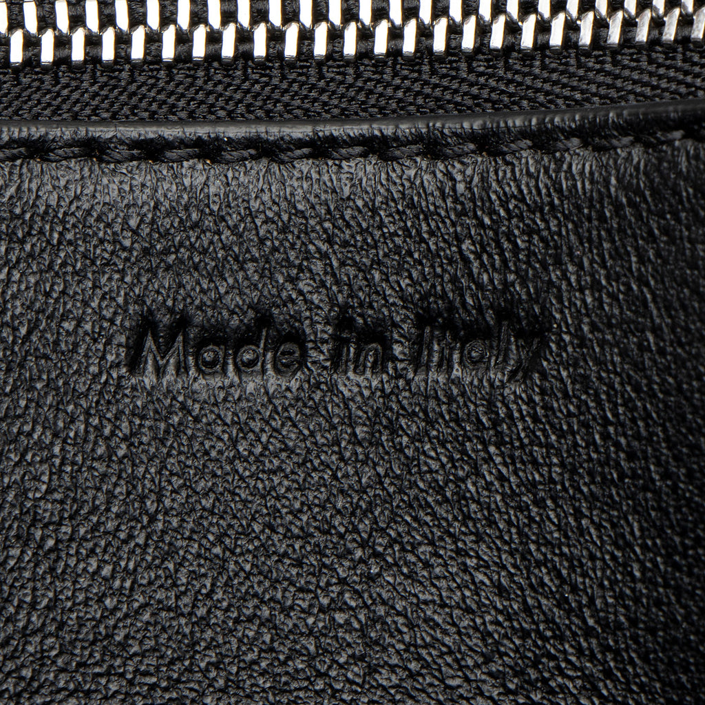 Celine Pebbled Leather Edge Medium Tote (SHF-9b8sDY)