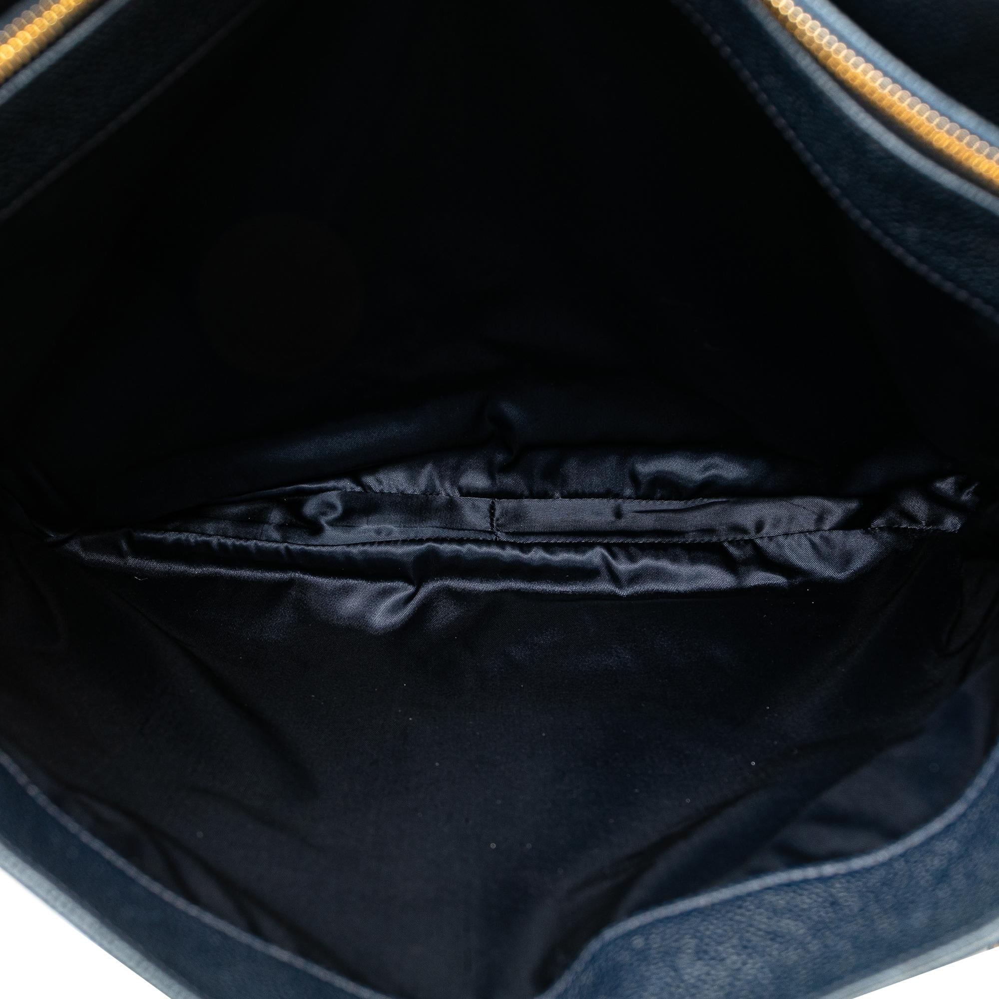 Chanel Caviar CC Tote (SHG-ggd4S1)