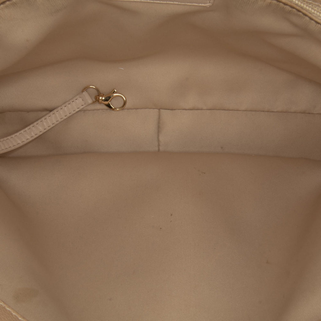 Chanel Caviar Grand Shopping Tote (SHG-GVzwth)
