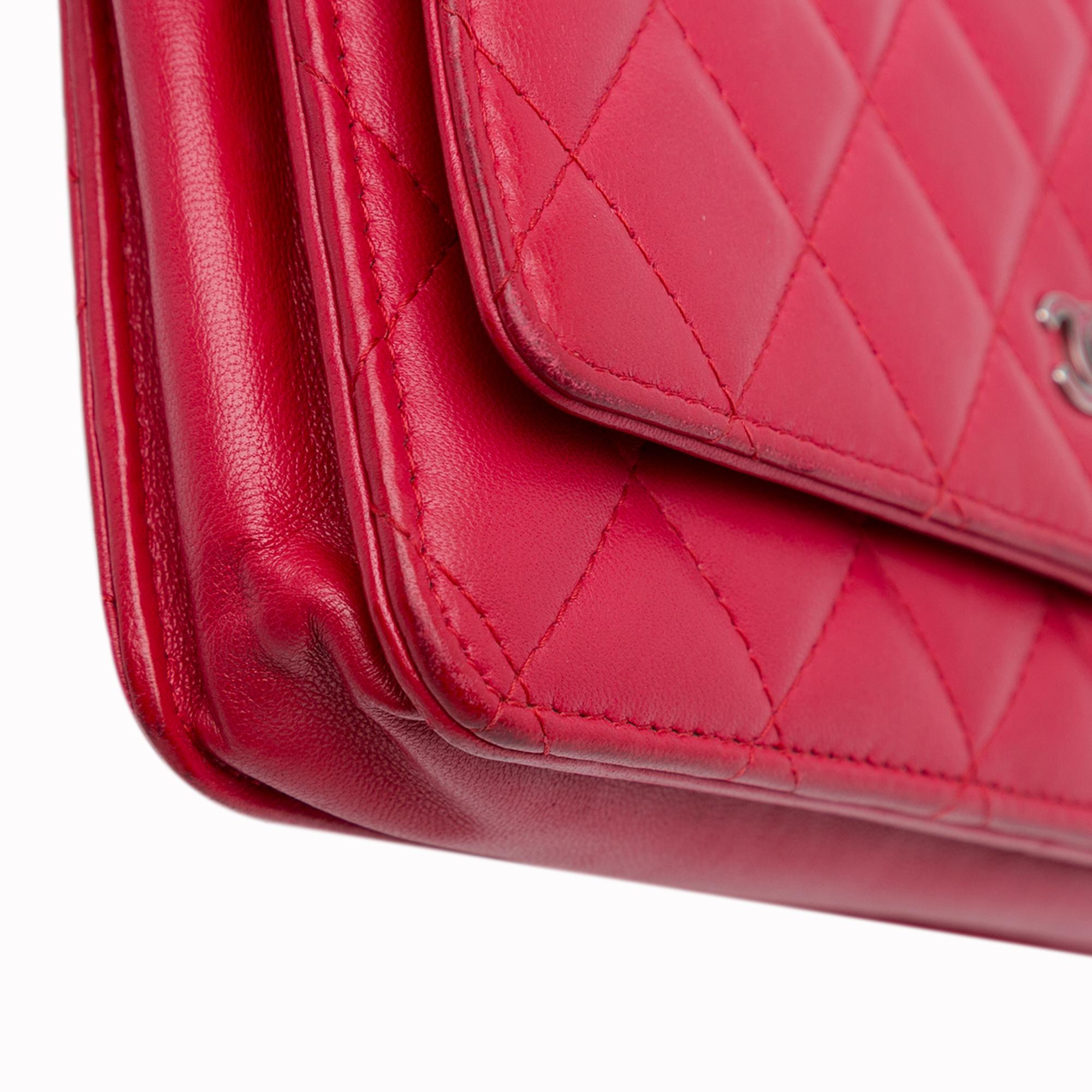Chanel Classic Lambskin Wallet on Chain (SHG-4PdSJI)
