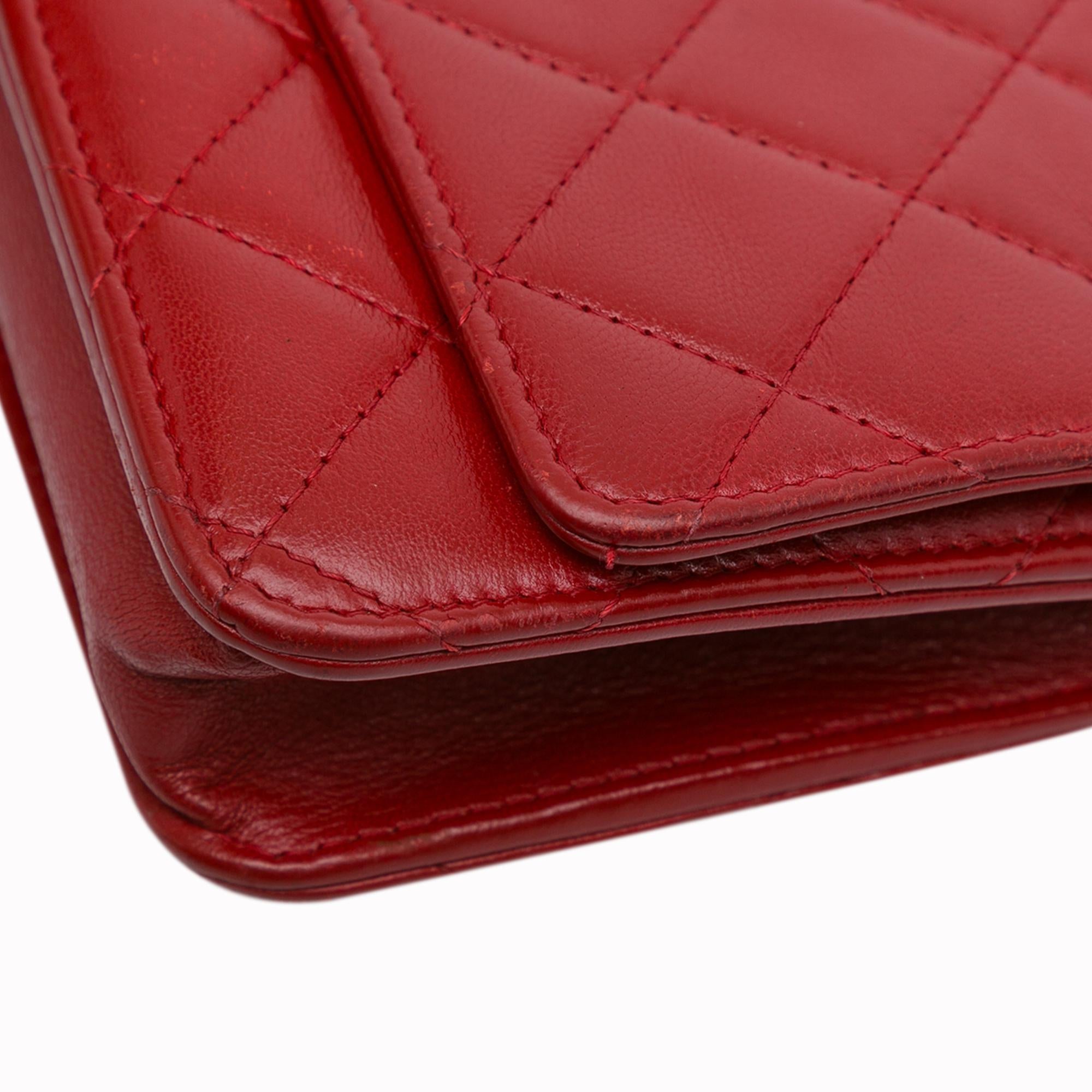 Chanel Classic Lambskin Wallet on Chain (SHG-3xoqhY)