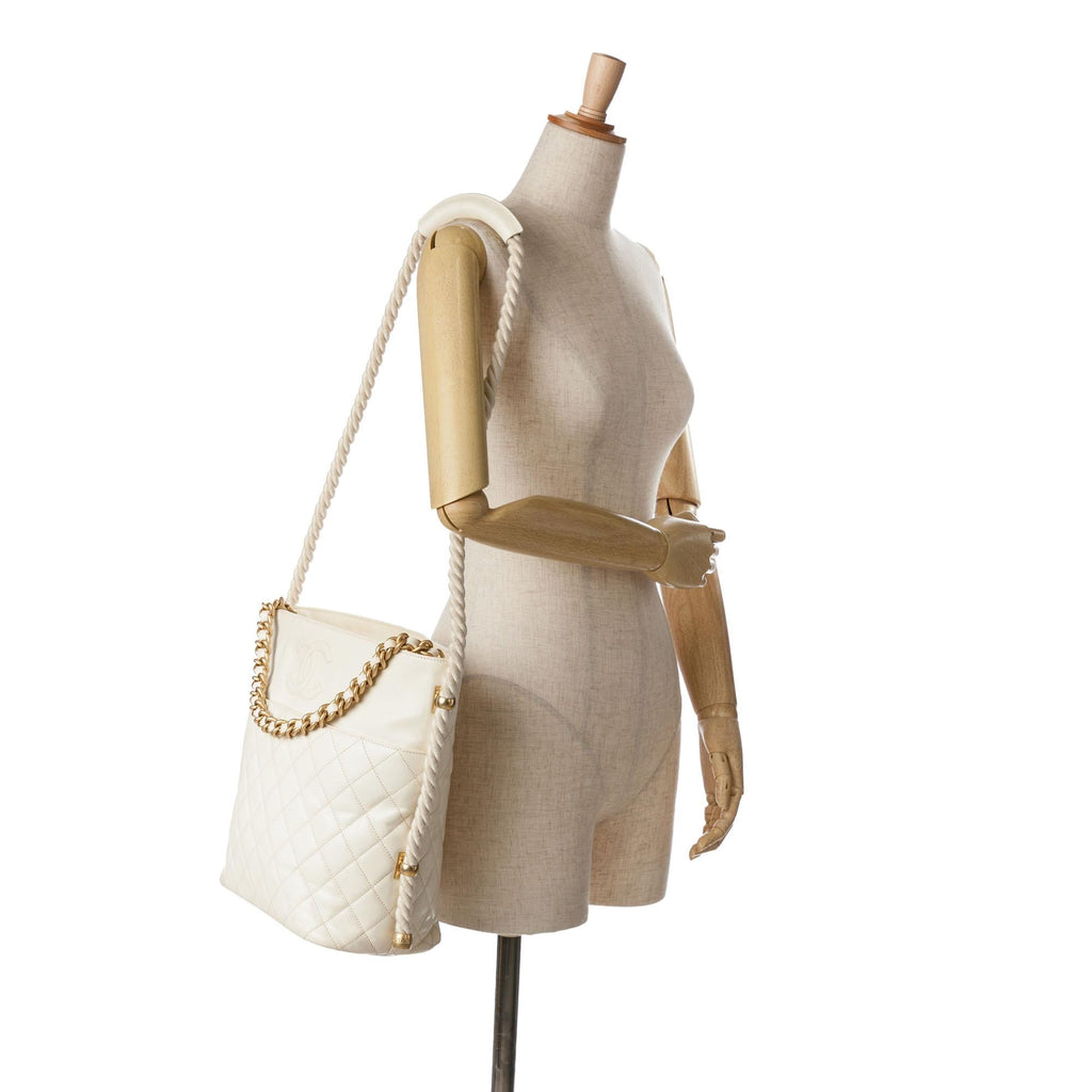 Chanel Crumpled Calfskin En Vogue Rope Satchel
