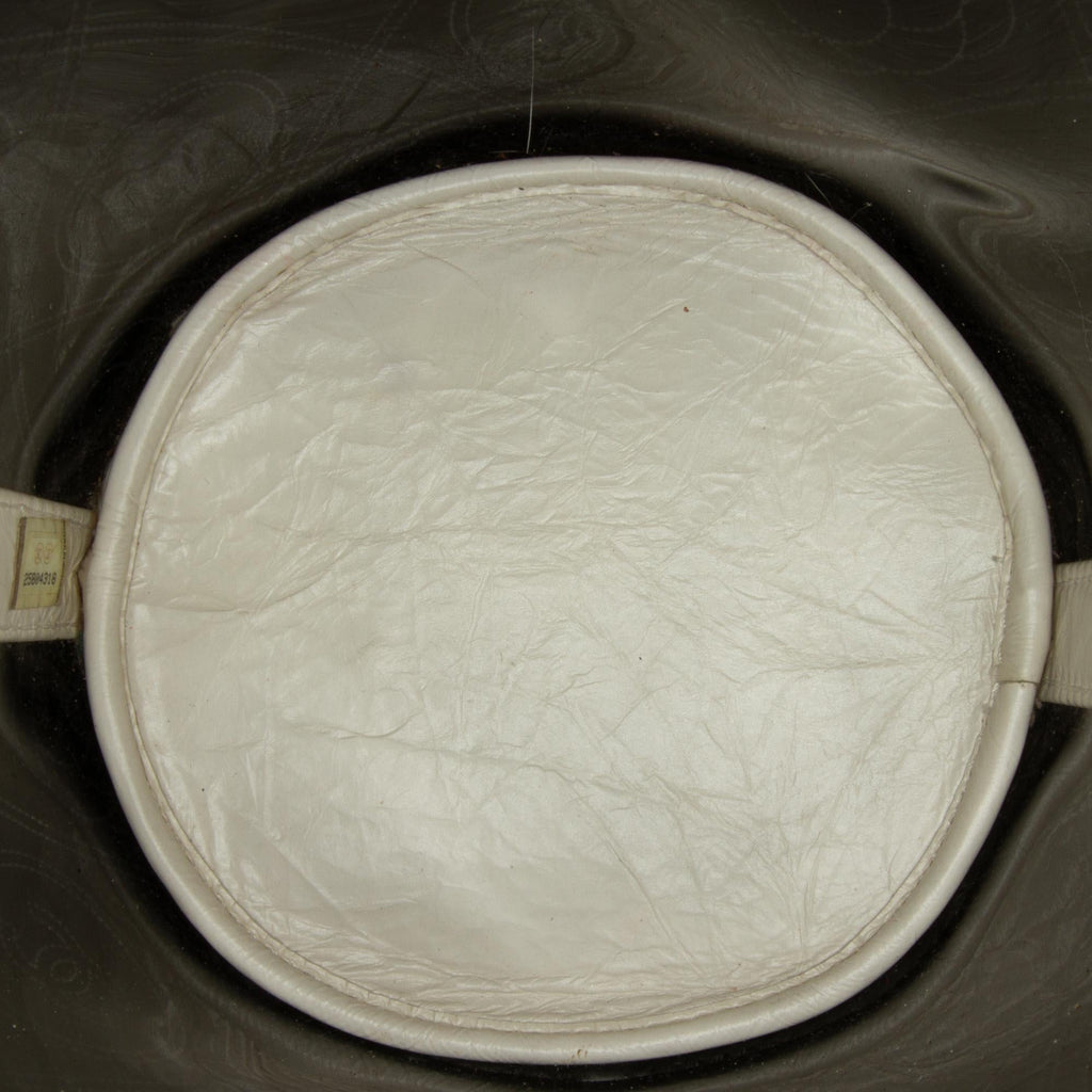 Chanel Crumpled Calfskin PVC Camellia Bucket (SHG-gZFHoM)