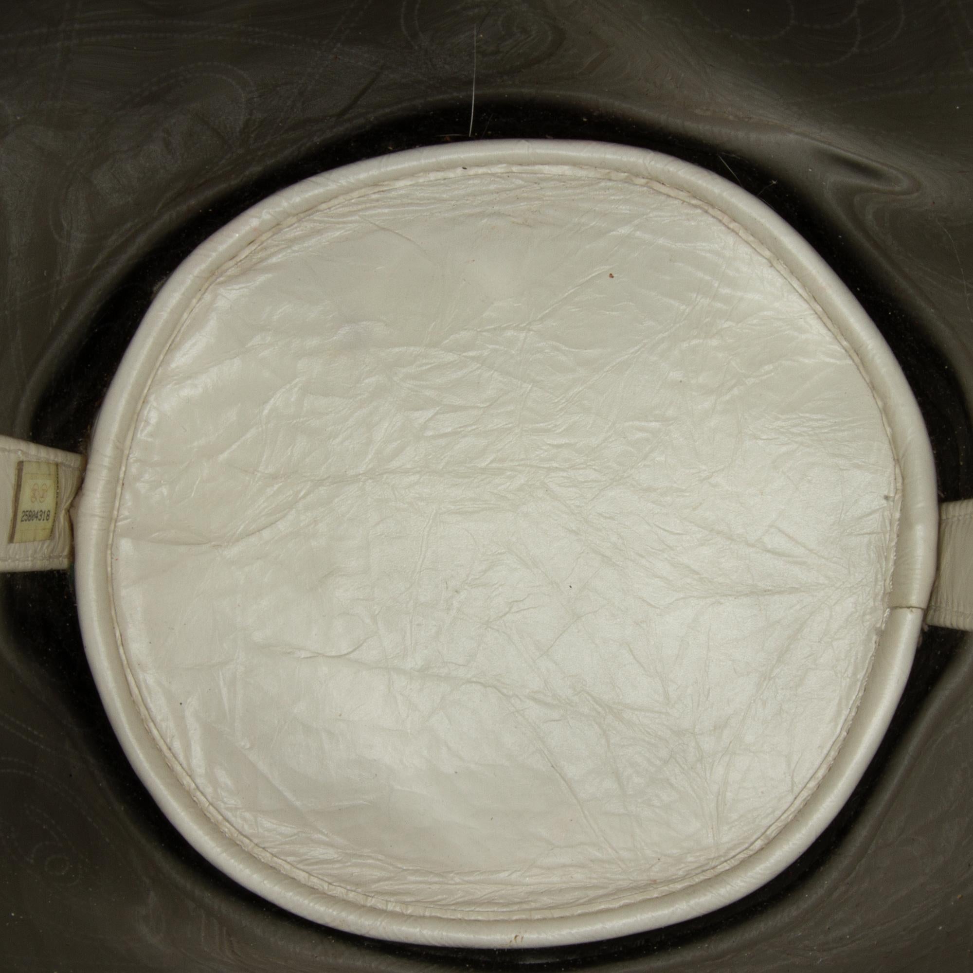 Chanel Crumpled Calfskin PVC Camellia Bucket (SHG-W4bgBM)