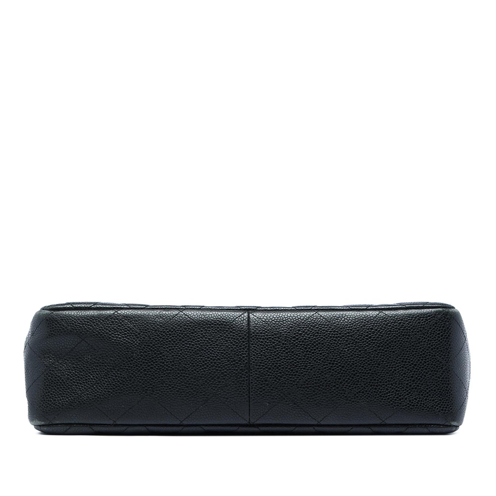 Chanel Jumbo Classic Caviar Single Flap