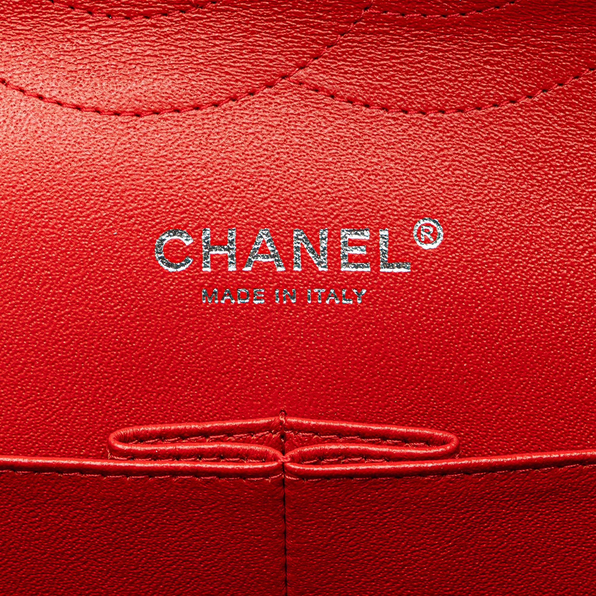 Chanel Jumbo Classic Lambskin Double Flap (SHG-vjfSJ9)