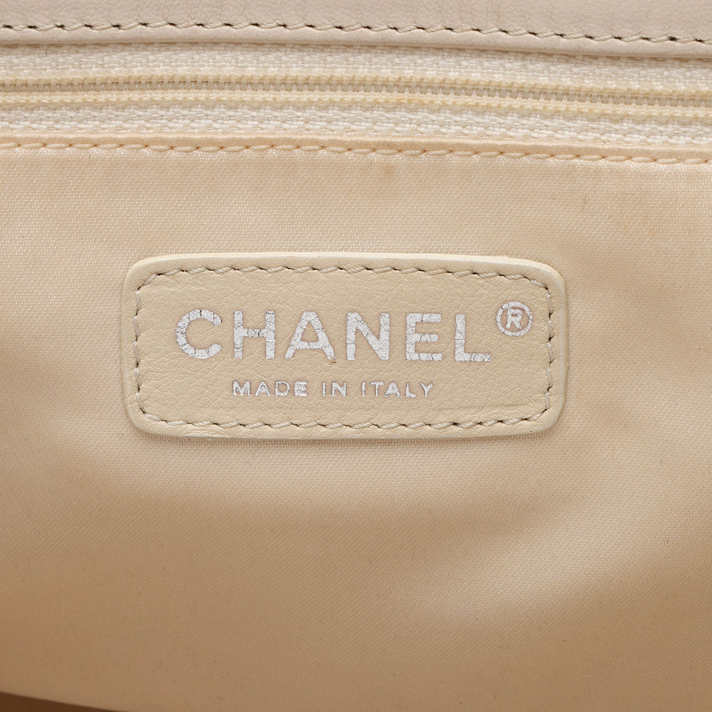 Chanel Lambskin Mademoiselle Lock East West Accordion Shoulder Bag (SHF-L7kNwO)