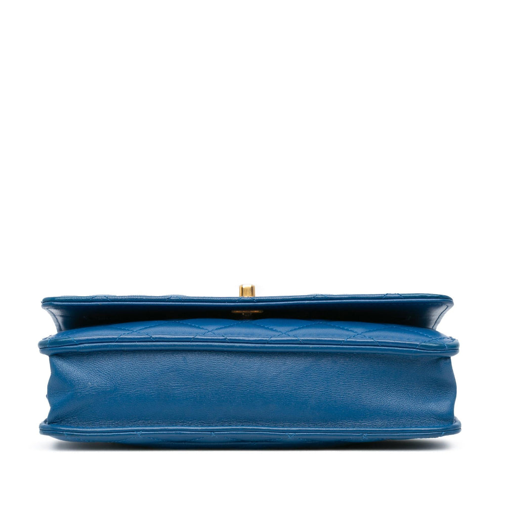 Chanel Lambskin Pearl Crush Wallet On Chain