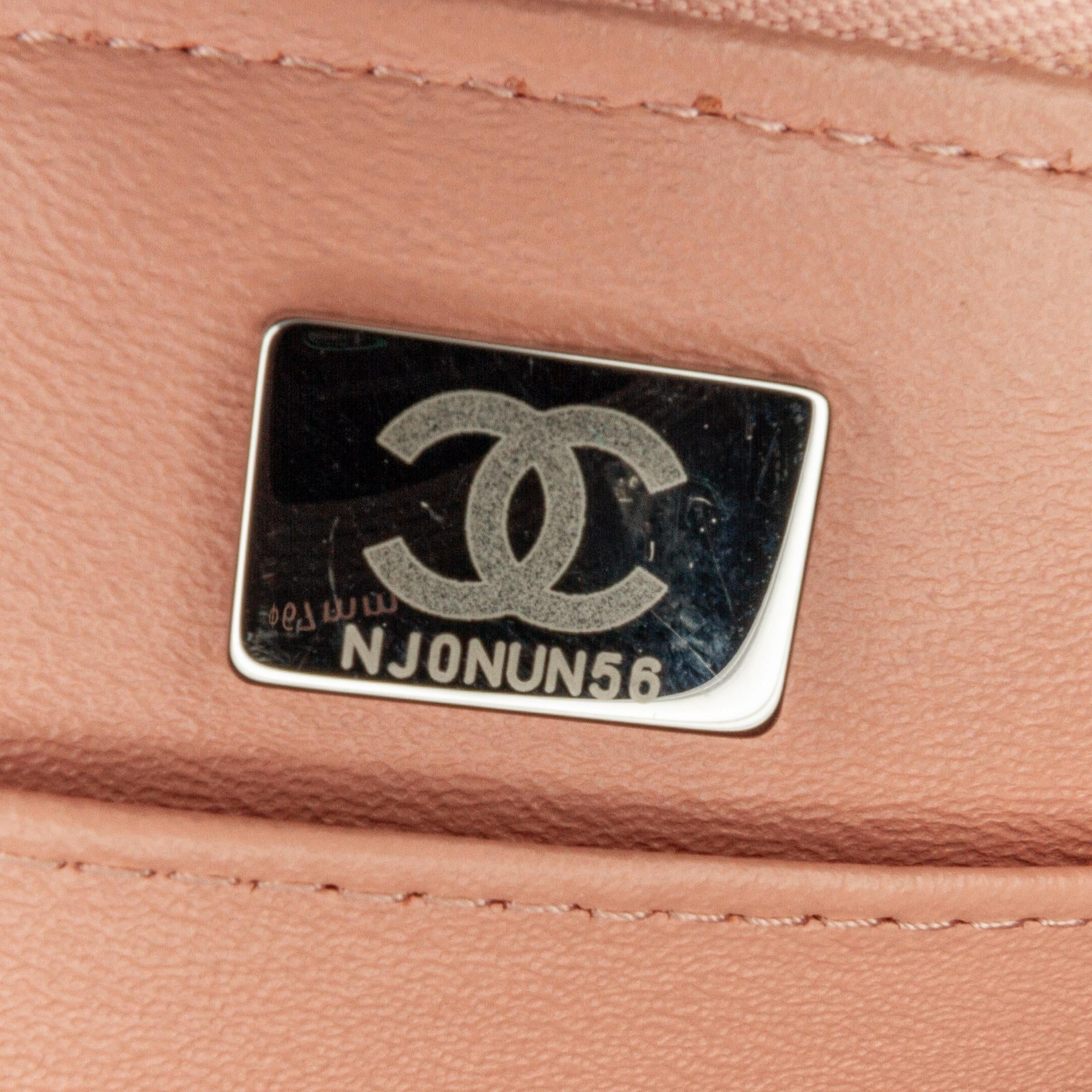 Chanel Lambskin Top Handle Vanity Case with Chain (SHG-K2wZoF)