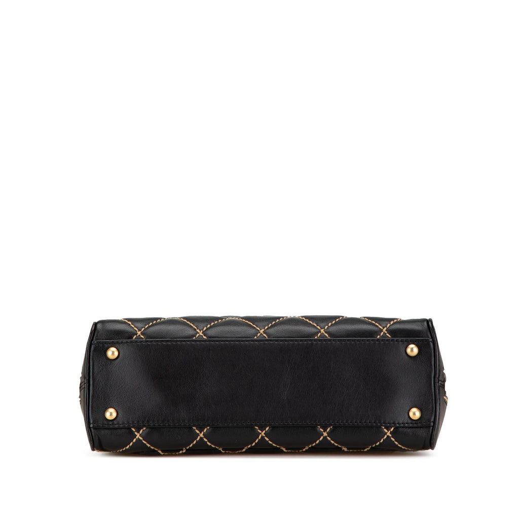 Chanel Lambskin Wild Stitch Handbag (SHG-xmx7gP)