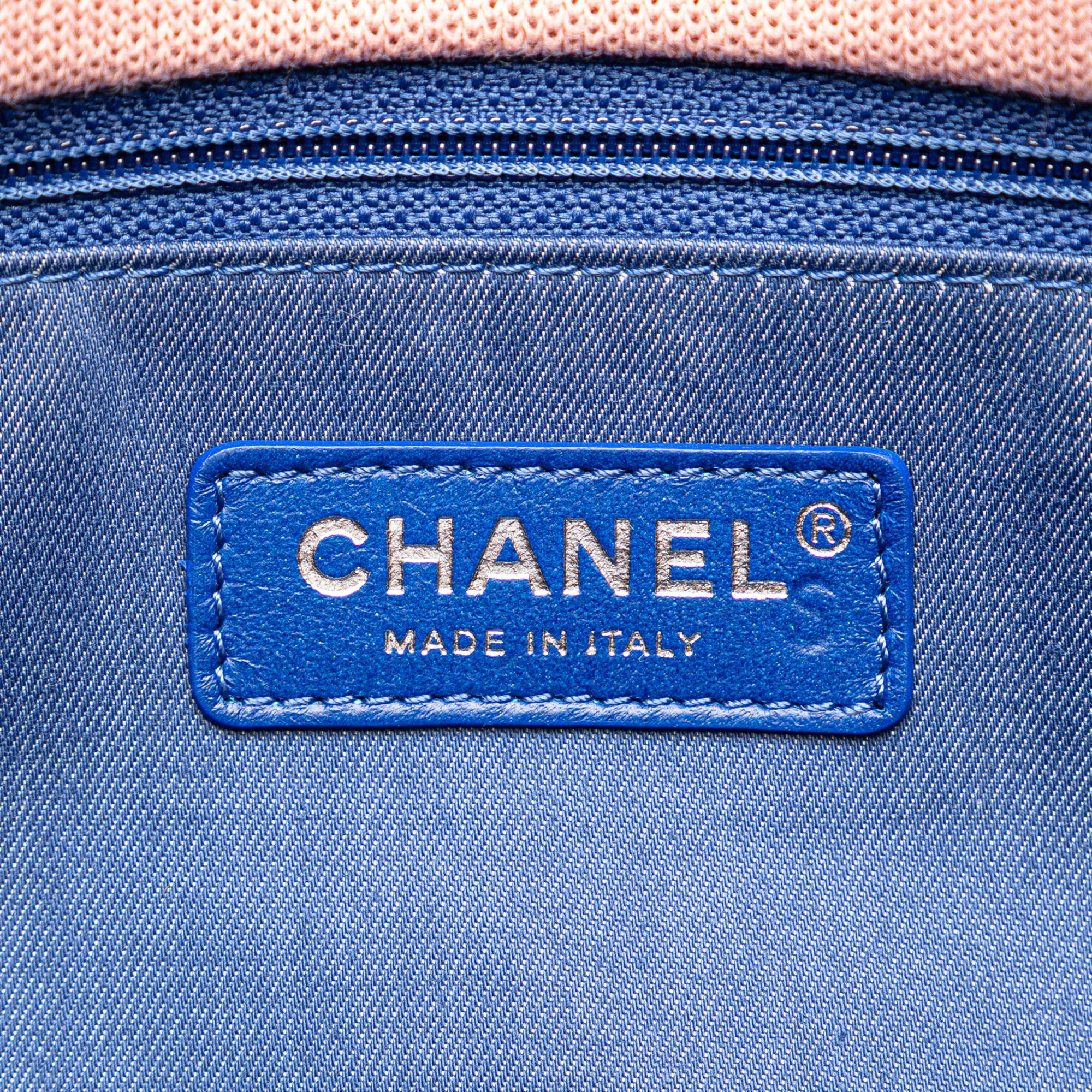 Chanel Maxi Stripe Jersey Felt and Rope Flap (SHG-Zvi1g1)