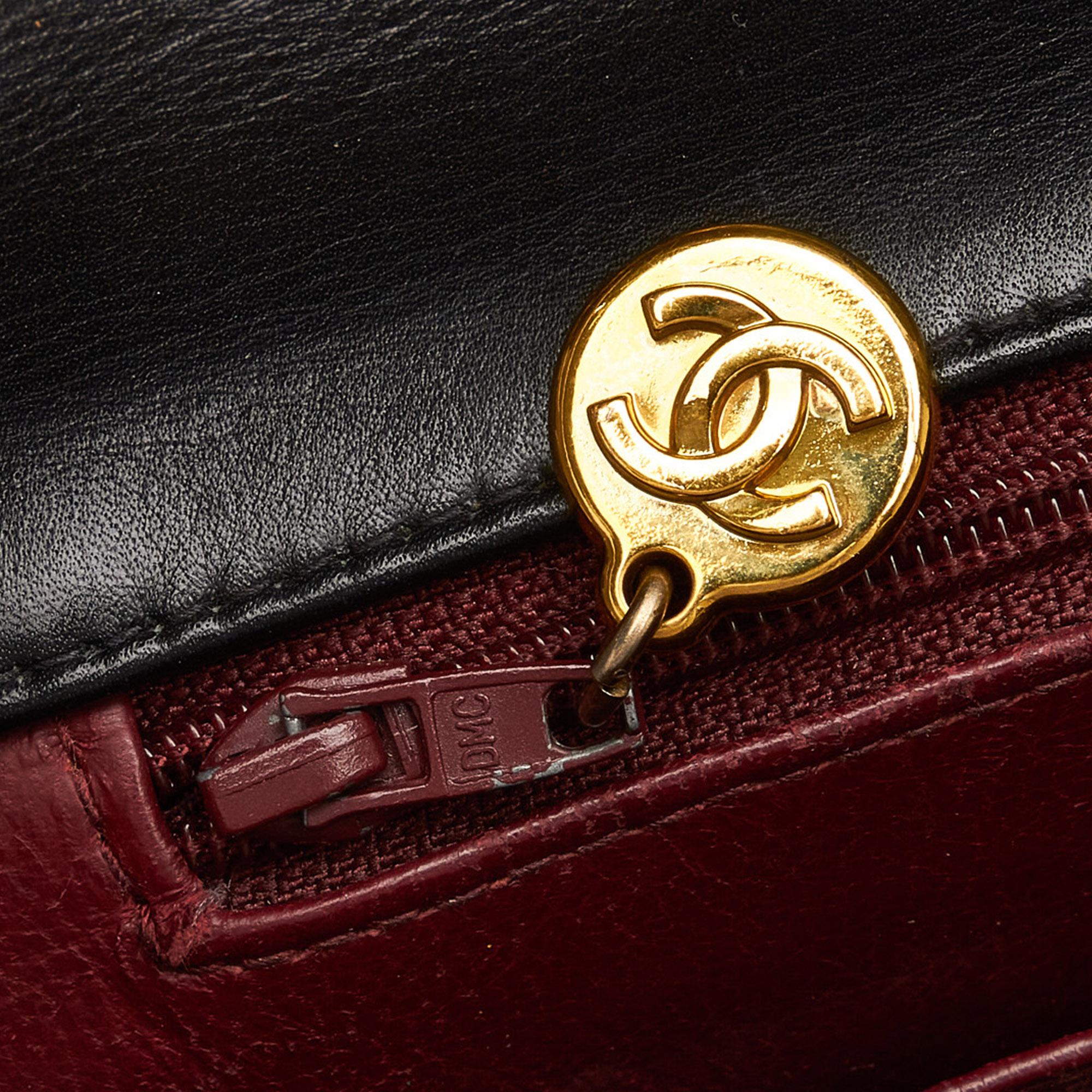 Chanel Maxi XL Lambskin Single Flap (SHG-tOpnx7)