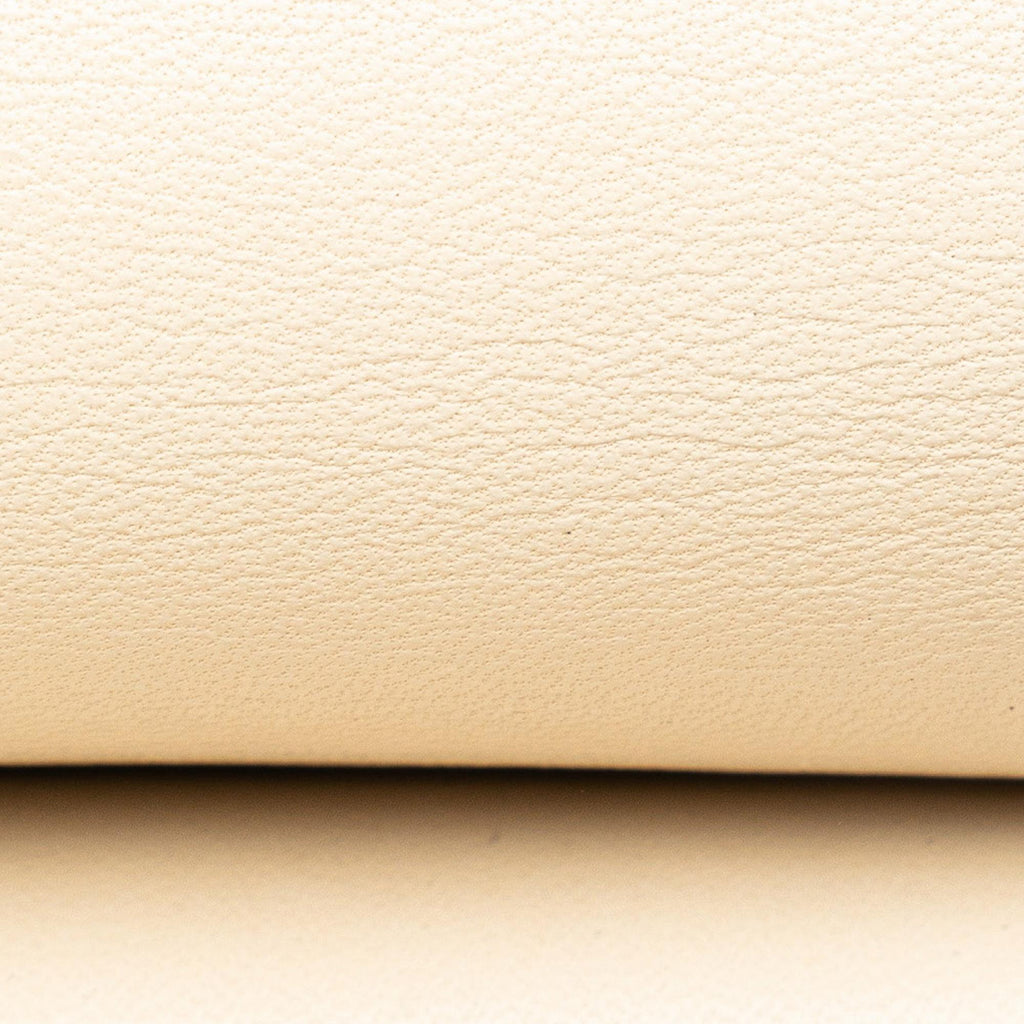 Chanel Medium Classic Lambskin Double Flap (SHG-2QnvV9)