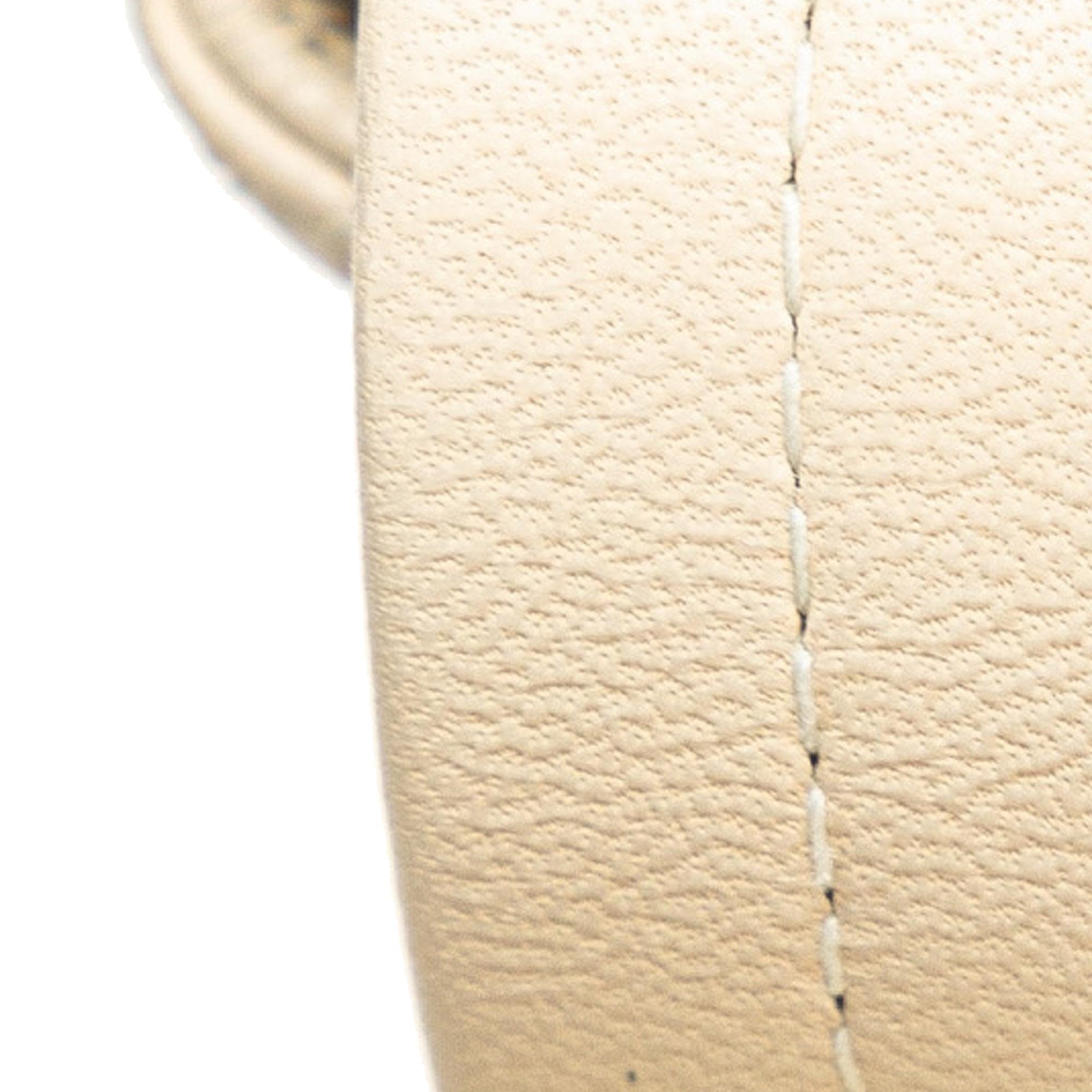 Chanel Medium Classic Lambskin Double Flap (SHG-co68b9)