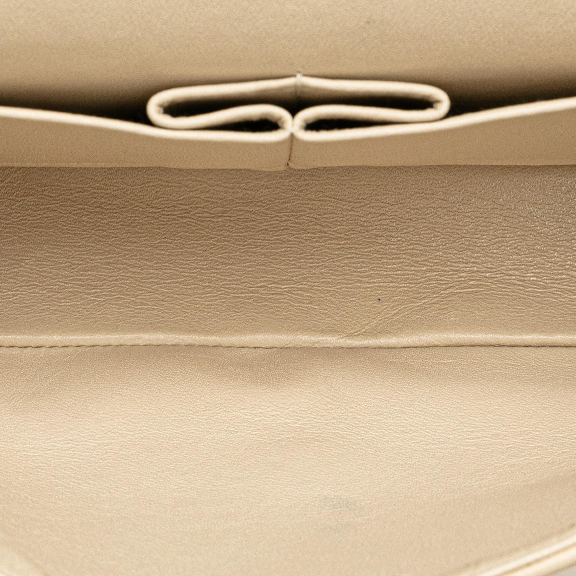 Chanel Medium Classic Lambskin Double Flap (SHG-co68b9)
