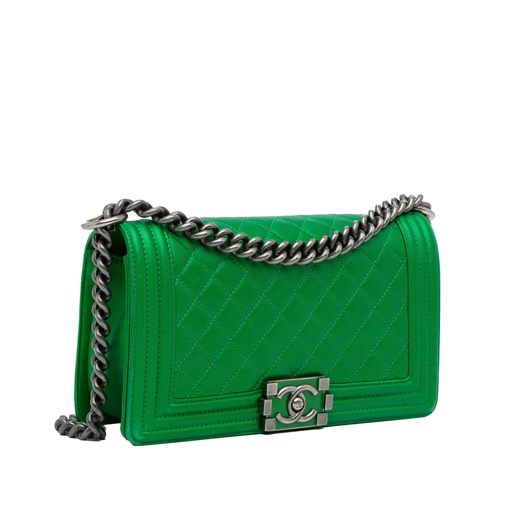 Chanel Medium Lambskin Boy Flap Bag (SHG-2AMOG1)